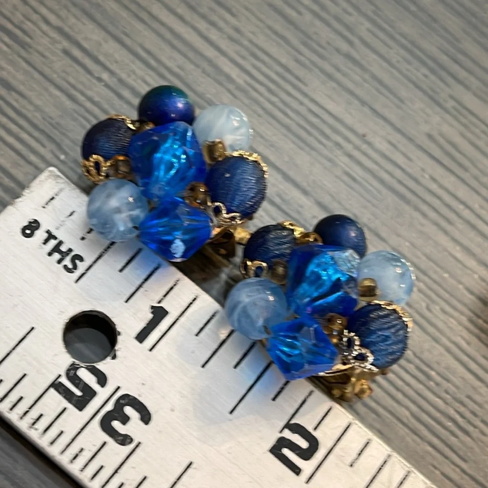 Vintage Shades of Blue Cluster Clip Earrings